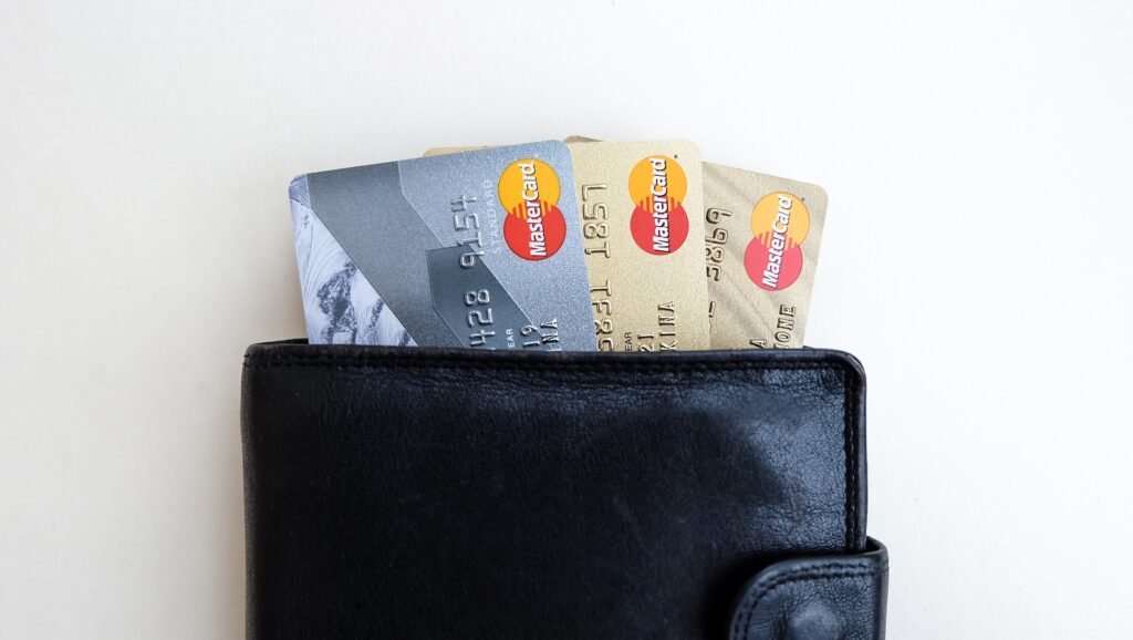 How to Save Money FAST on a Low Income