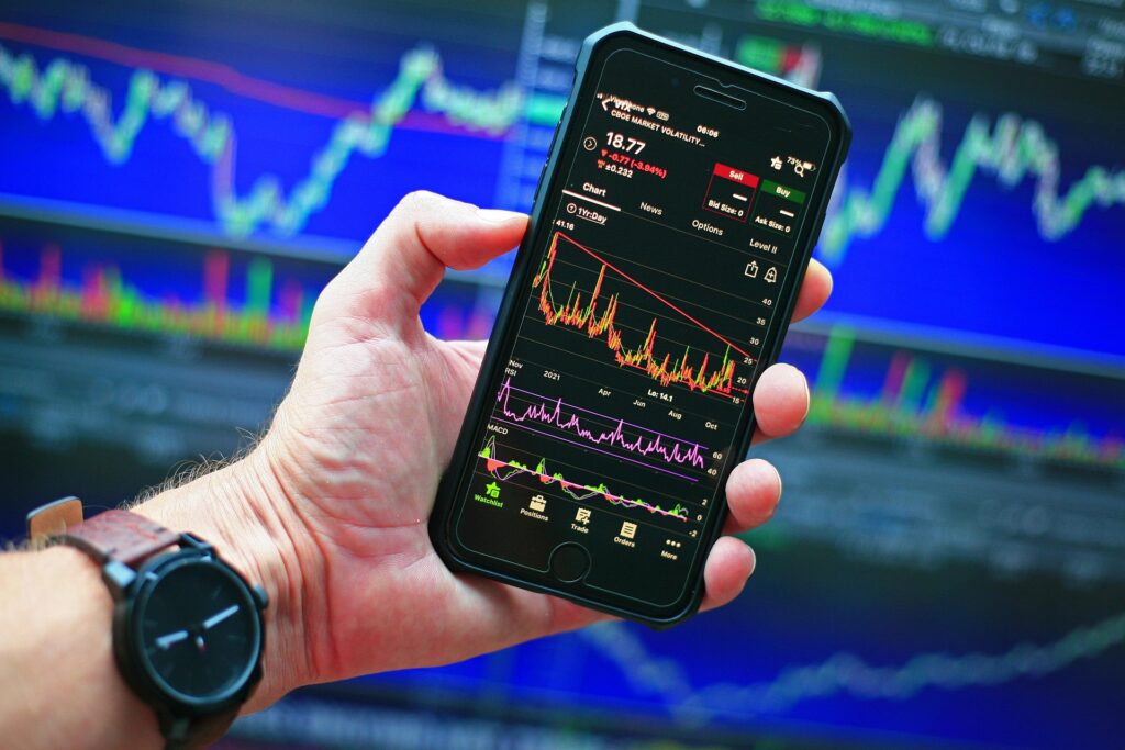 How do you read stock graphs?