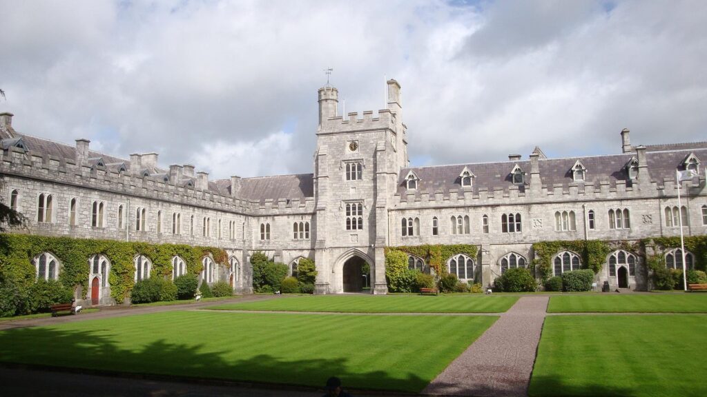 Study Budget: How to Create a College Budget